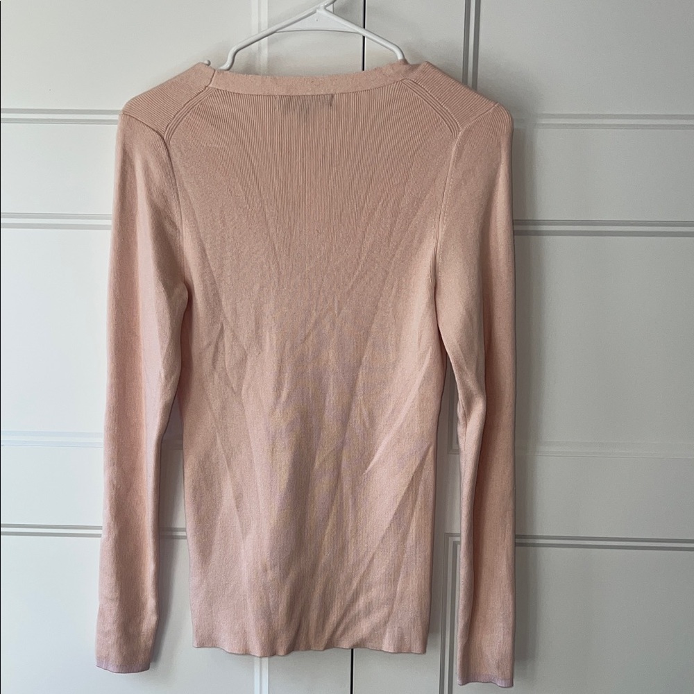 NWT Banana Republic Blush Long Sleeve V-Neck Top - Picture 5 of 5